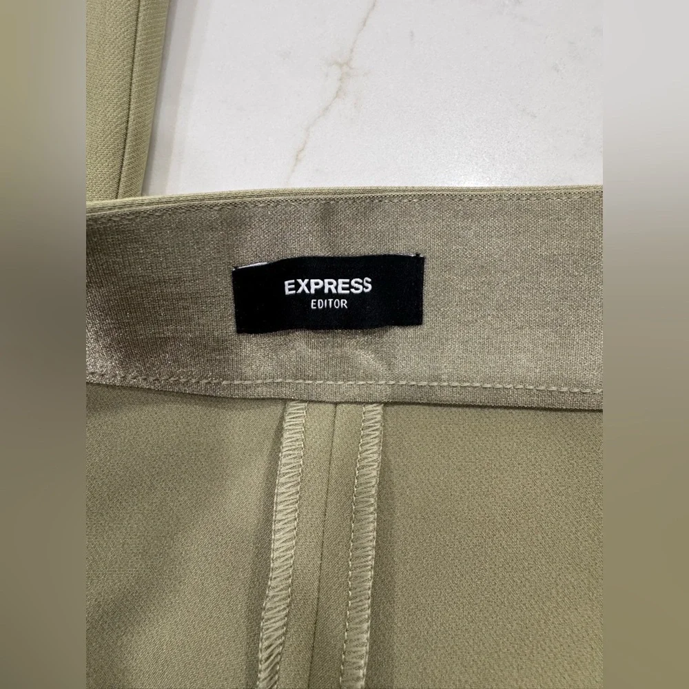 🌻Express Editor pants - Picture 3 of 6